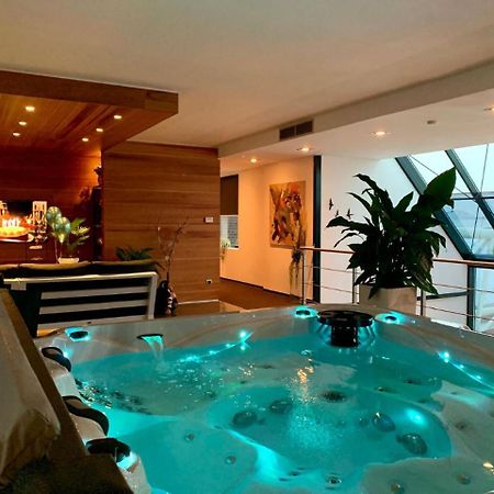 Wellness Dome Penthouse Suite Kerkrade Eksteriør bilde