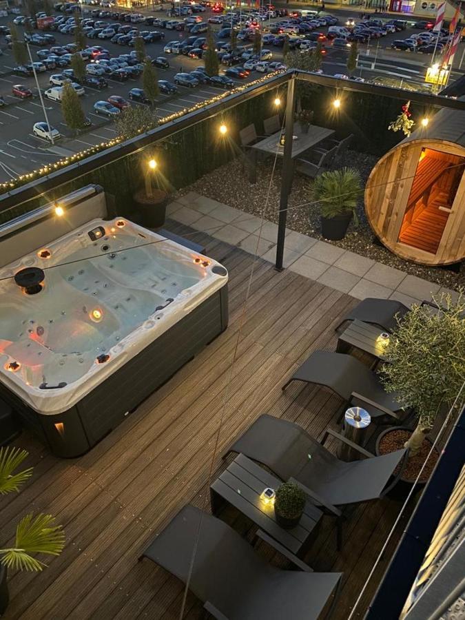 Wellness Dome Penthouse Suite Kerkrade Eksteriør bilde